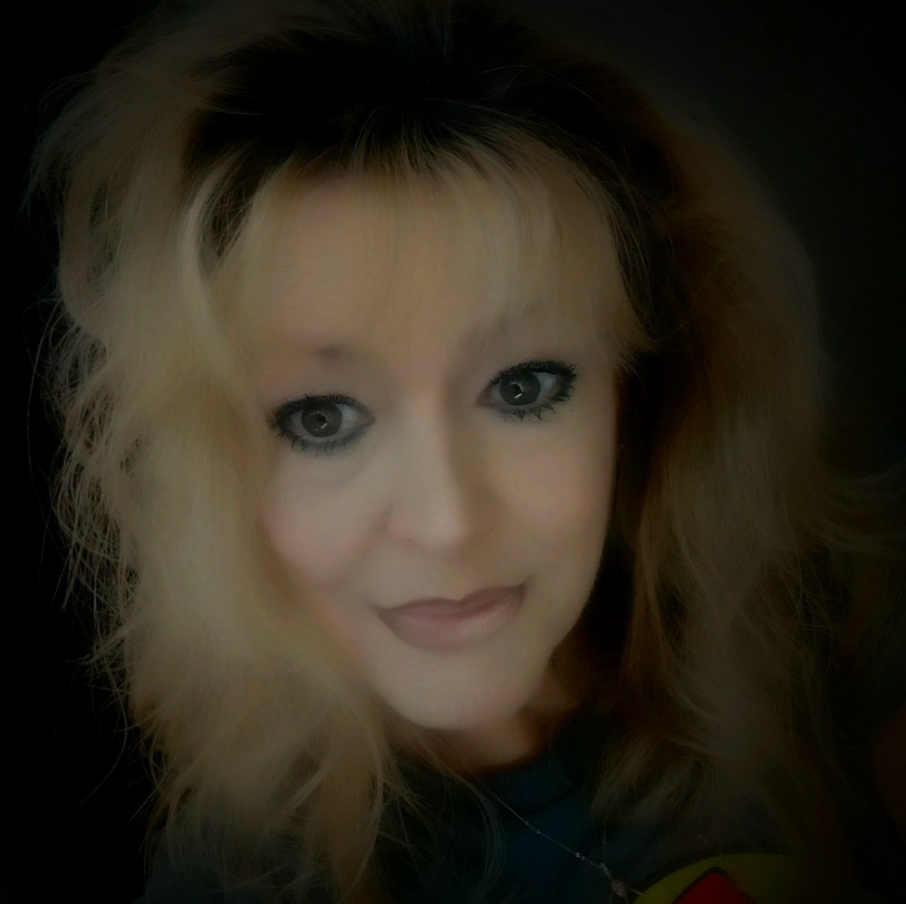 Meet your Posher, Pamela